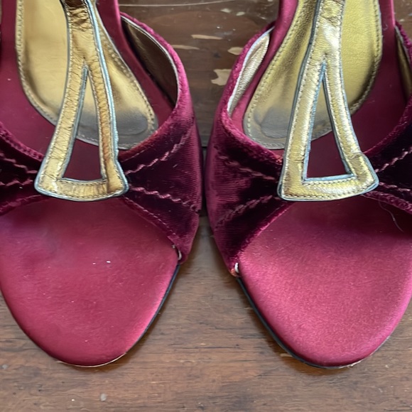 Cole Haan burgundy velvet sandals (sz 9 1/2) - Picture 6 of 15